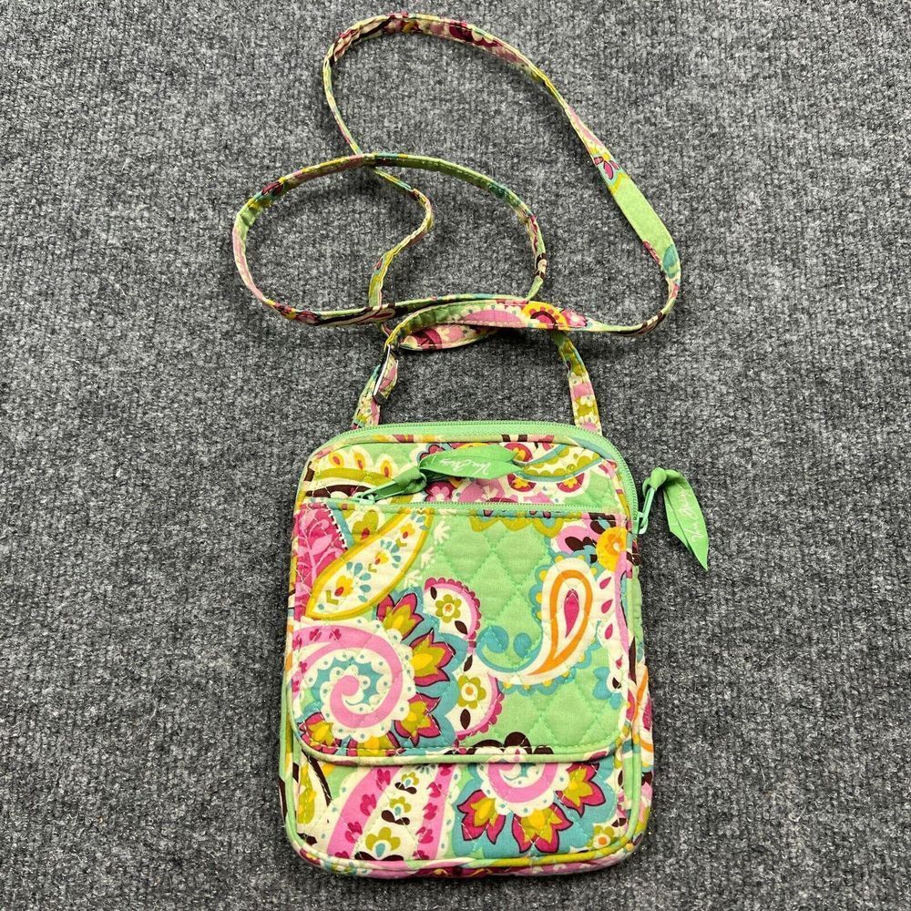 Vera Bradley Crossbody Bag Womens Quilted Zippered Green Paisley Hipster